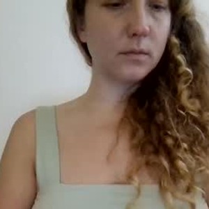 chaturbate cosmiccoquette webcam profile pic via privat-livecam.com