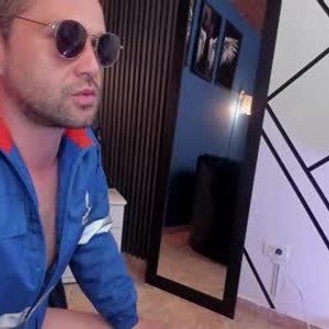 Cam boy cosmofull