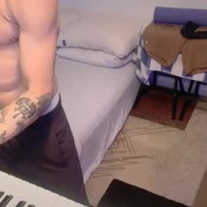 Cam boy cough2getoff
