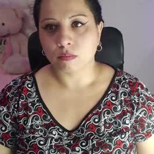 sleekcams.com cristal_1123g livesex profile in bbw cams