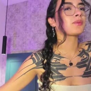privat-livecam.com cristal_roberts_ livesex profile in panty cams