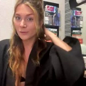 newporncams.com cristasworldxo livesex profile in bigboob cams