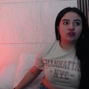badgirlwebcam.com crystal_busty livesex profile in tease cams