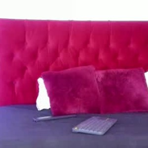 chaturbate crystal_rosee1 webcam profile pic via iluvcams.com