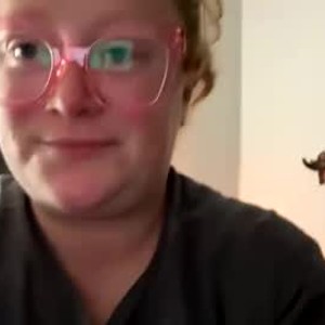 girlsupnorth.com crystalcutie_ livesex profile in redhead cams