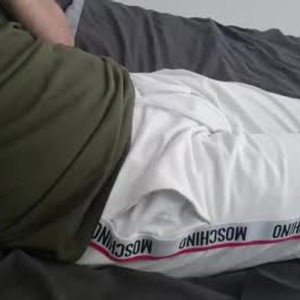 Cam boy cumwithpapinow