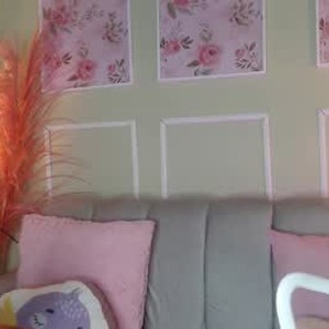 chaturbate curlydani webcam profile pic via sexcam-girls.com
