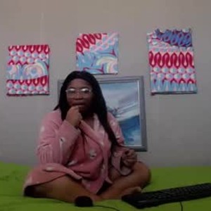 Camgirl is actually offline