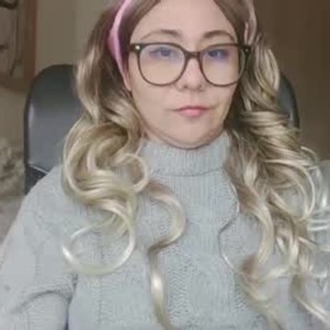 chaturbate cute_eliz webcam profile pic via watchgirlcam.com