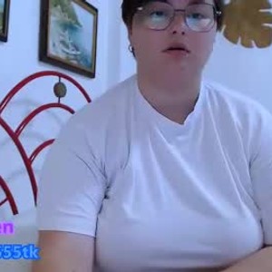 chaturbate cutie_florence webcam profile pic via pornsexycams.com