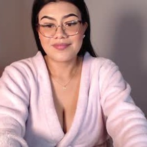 webcam-sexe.net daniela_valencia livesex profile in curvy cams