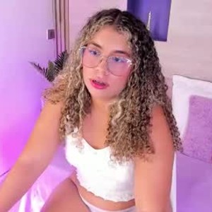 chatnmate.com daniha_ livesex profile in new-nice-ass-fun-cute-german cams
