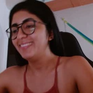 cheapadultsexcams.com danna_peterson livesex profile in latina cams