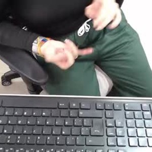 chaturbate daphene_ch webcam profile pic via sexlivecamsites.com