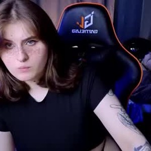 chaturbate darksh1ne webcam profile pic via myliveeroticcams.com