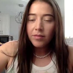 chaturbate dearbunnylatina95 webcam profile pic via bestlivesexchat.com