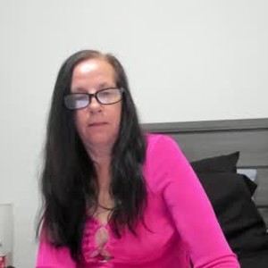 chaturbate deliciouspeachgoddess webcam profile pic via cheapadultsexcams.com
