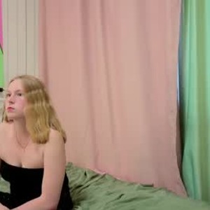 privat-livecam.com delorserohanna livesex profile in brunette cams