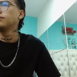Cam boy derekfly