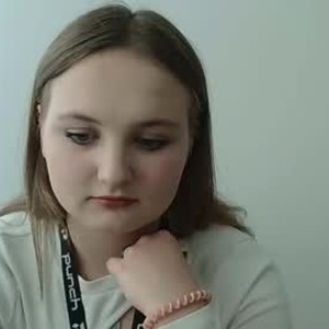 myliveeroticcams.com di_di_dream livesex profile in british cams