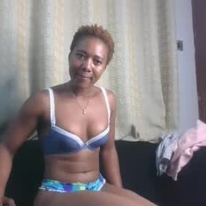 grannylivesexcams.com dixie_driver livesex profile in split cams