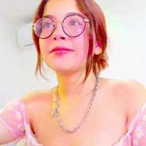 privat-livecam.com dolliestgirl_ livesex profile in asian cams