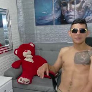Cam boy dominik_thomson