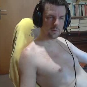 Cam boy drzaarpt