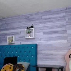 chaturbate dulce_mariana_23 webcam profile pic via chatnmate.com