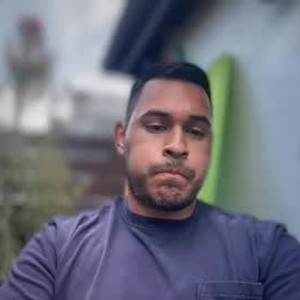 Cam boy eat_taco
