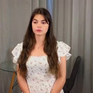 sexlivecamsites.com edinaestabrooks livesex profile in cute cams