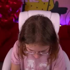 newporncams.com elaraglobe livesex profile in lovense cams