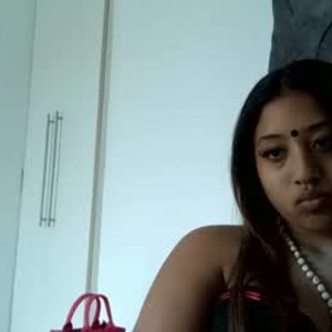 livesexasiancams.com elegentaura livesex profile in flyer cams