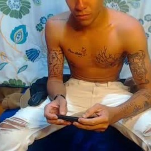 Cam boy eliboxx