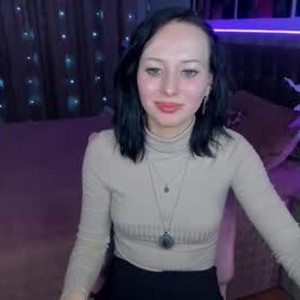 chaturbate eliseroyalty webcam profile pic via amateursex-livecam.com