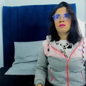 pornos.live eliss_meleth livesex profile in nylon cams