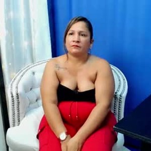 maturelivesexcams.com elizaa_mature livesex profile in latina cams