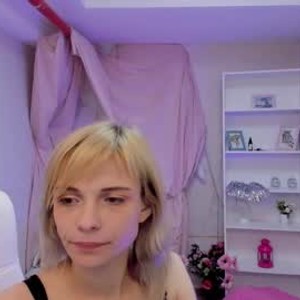 netcams24.com elmira_volkova livesex profile in party cams