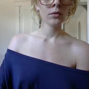 chaturbate elsie_xx webcam profile pic via livestrip-joy.com
