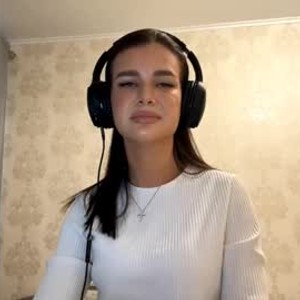 myliveeroticcams.com elswythaspell livesex profile in brunette cams