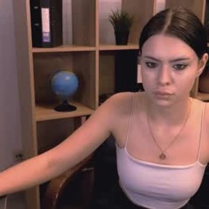 chaturbate elya_levis webcam profile pic via netcams24.com