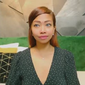 chaturbate elya_quin Live asian Webcam Featured On livesexasiancams.com