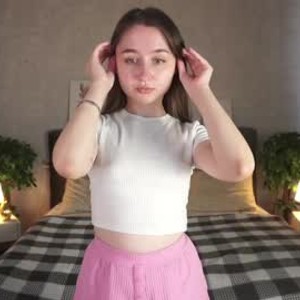 chaturbate emergency_love Live Webcam Featured On livesex.fan