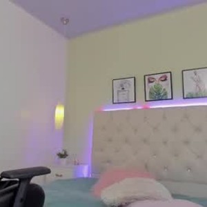 chaturbate emiilycutex_ webcam profile pic via livesexasiancams.com