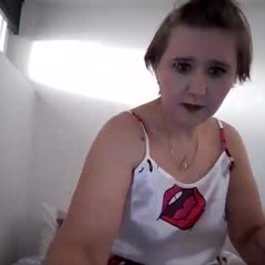 chaturbate emilly_sonya webcam profile pic via amateursex-livecam.com