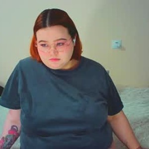 webcam-sexe.net emily_conner_ livesex profile in curvy cams