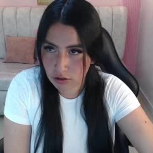 6livesex.com emily_mills_s livesex profile in feet cams