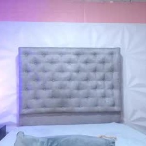 livesex.fan emilybelt livesex profile in shy cams