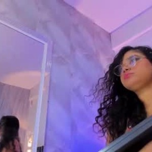 livesex.fan emma18thomson livesex profile in party cams