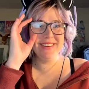 livesex.fan emma_beans livesex profile in shy cams